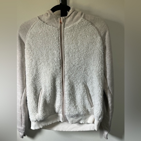 Athleta Girl Fuzzy Jacket Sz XL (14) - Picture 2 of 8